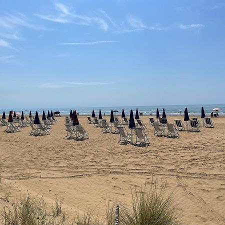 Malibu Apartments Bibione Exteriör bild
